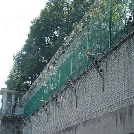 供应南阳方城双边丝护栏网 框架护栏网  大量