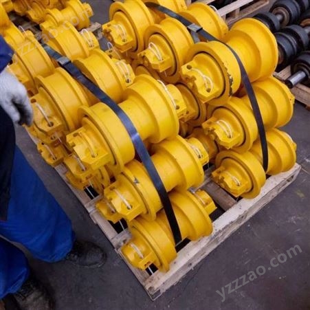 小松挖掘机pc300-7支重轮挖掘机支重轮生产厂家
