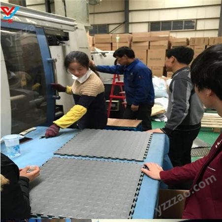 塑料地板工厂 PVC锁扣地板 注塑地板工厂家