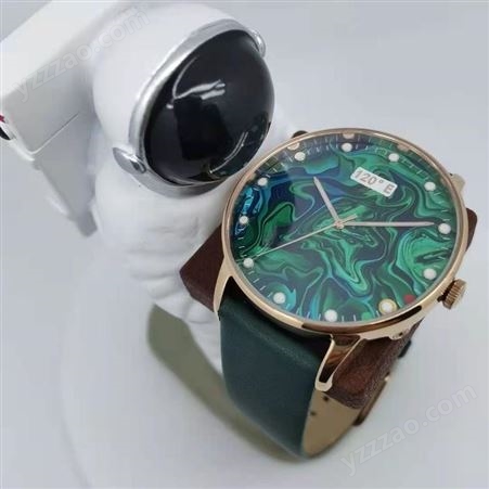时间之旅  韩版大表盘 蓝宝石玻璃镜面电波表 绿色 黑色 自动对时 防水手表