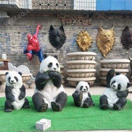 玻璃钢动物雕塑 玻璃钢仿真熊猫雕塑 来图定制公园广场草坪摆件