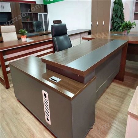 昆明钢架桌价格 钢架桌定制生产板式家具