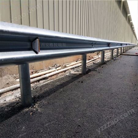 省道 国道 县道 国标护栏板批发厂 高速公路防撞护栏板 波纹护栏板一米价格 可现场测量