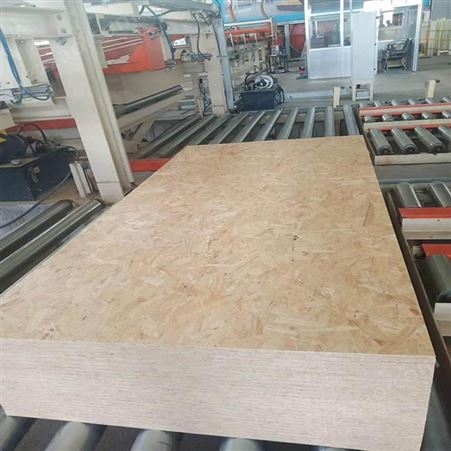 莫干山板材细木工板18mmE0环保实木大芯板家装板
