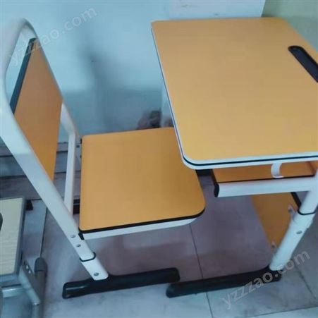钢木课桌椅 课桌椅批发 学生课桌生产厂家